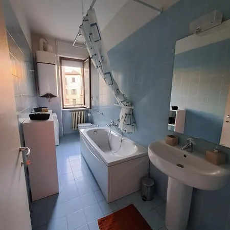 Apartment In The Center Of Asti
